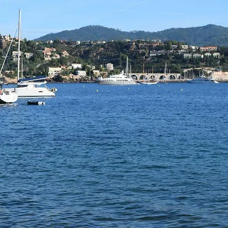Villa And La Coraillere